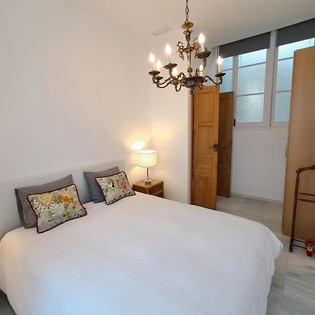Apartamentos Almirante Hoyos セビリア エクステリア 写真