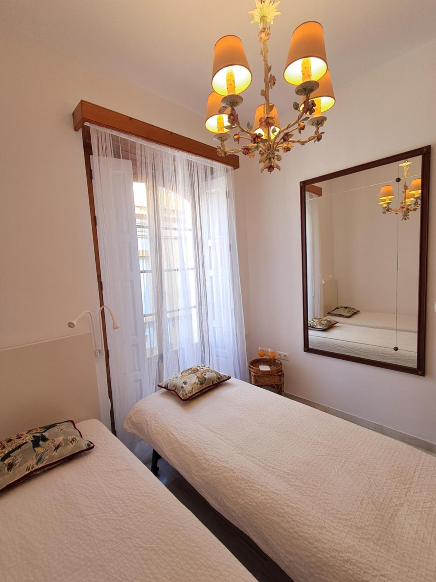 Apartamentos Almirante Hoyos セビリア エクステリア 写真