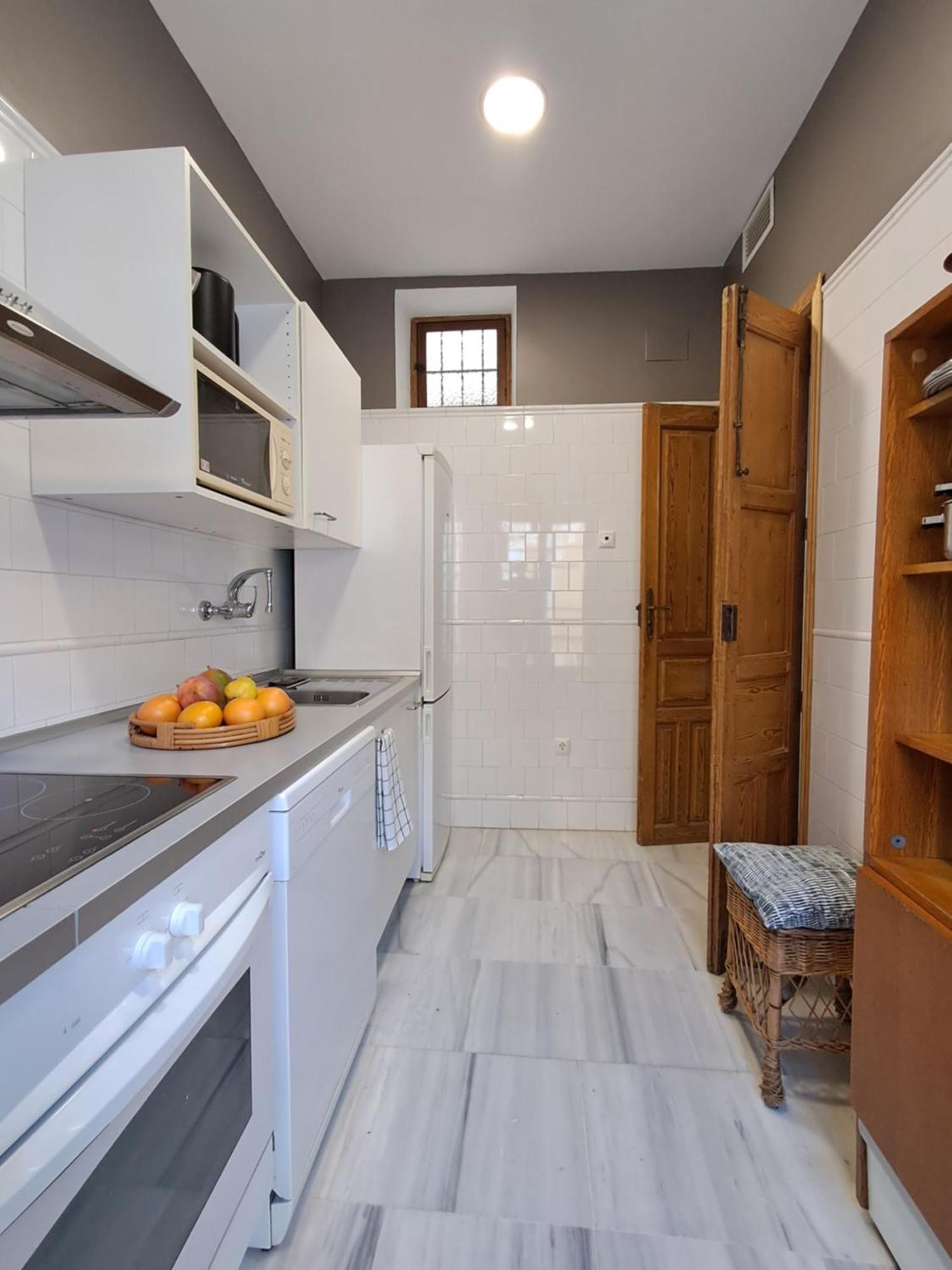 Apartamentos Almirante Hoyos セビリア エクステリア 写真