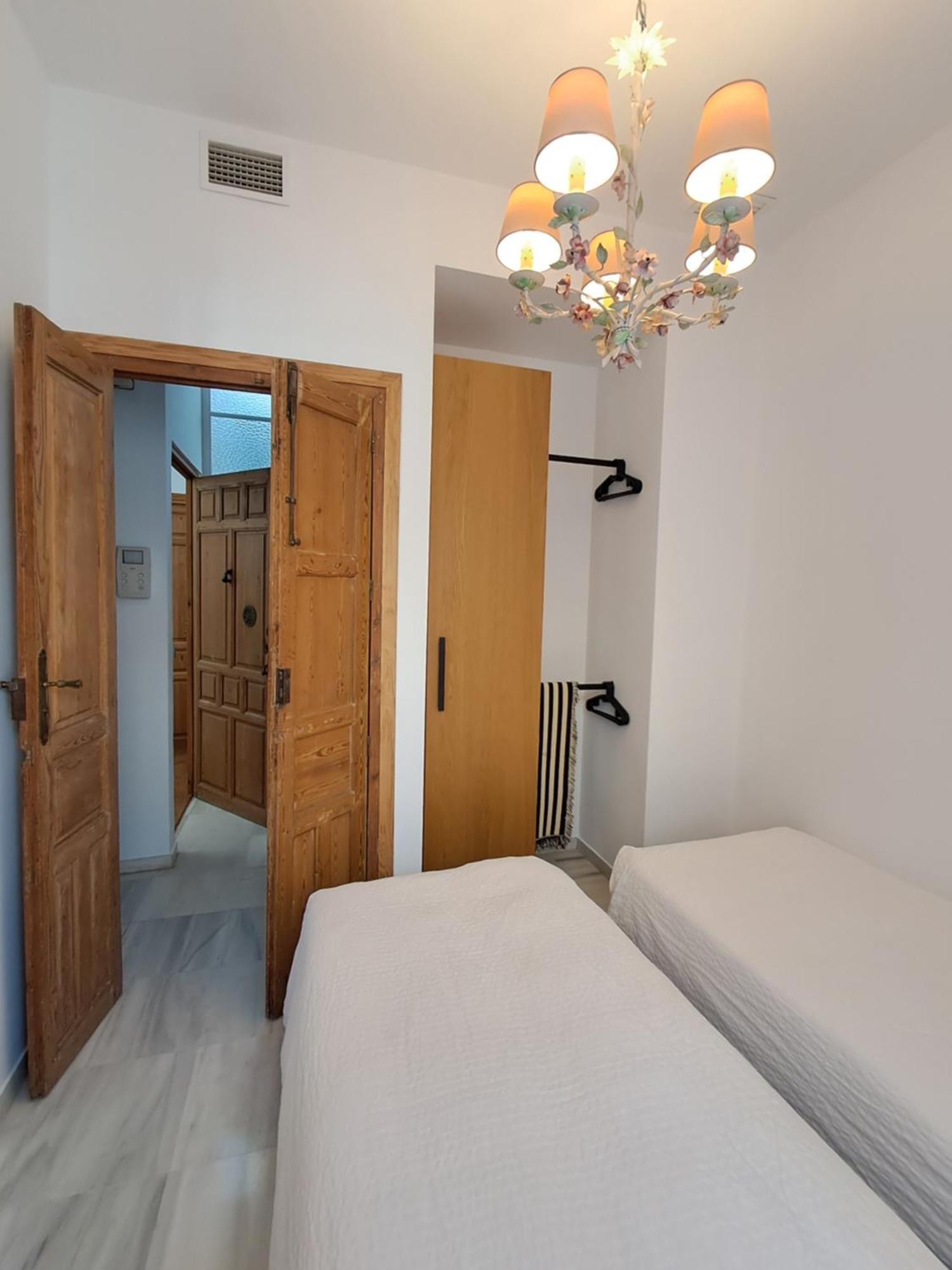 Apartamentos Almirante Hoyos セビリア エクステリア 写真