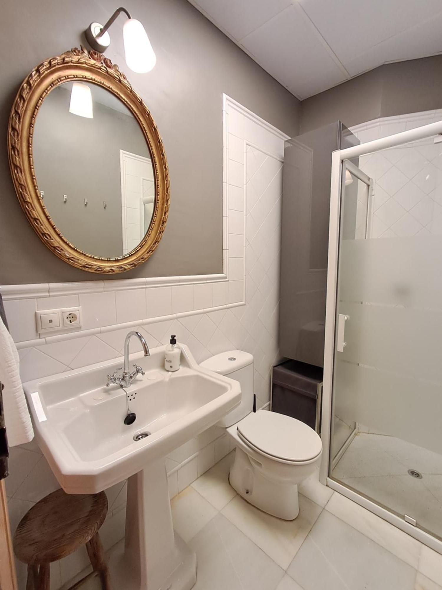 Apartamentos Almirante Hoyos セビリア エクステリア 写真
