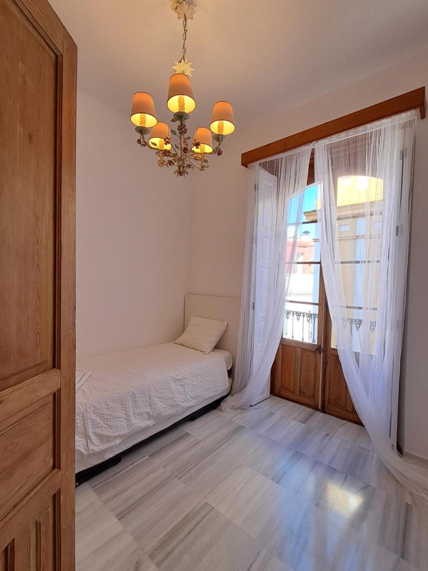 Apartamentos Almirante Hoyos セビリア エクステリア 写真