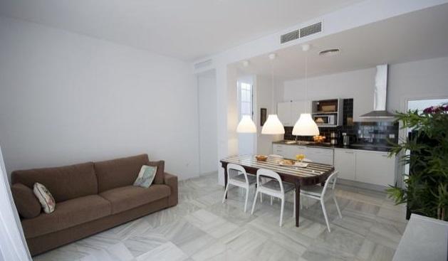 Apartamentos Almirante Hoyos セビリア エクステリア 写真